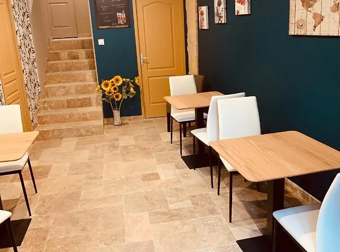 Hotel Le Relais De La Poste