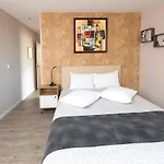 Le Relais De La Poste 3* غوردون أون كيرسي