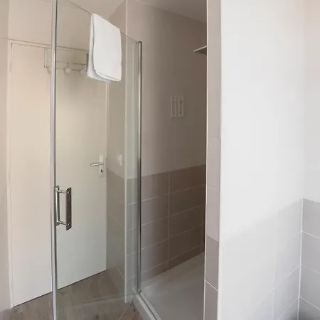 L’ Escale De La Poste Hotel 3*