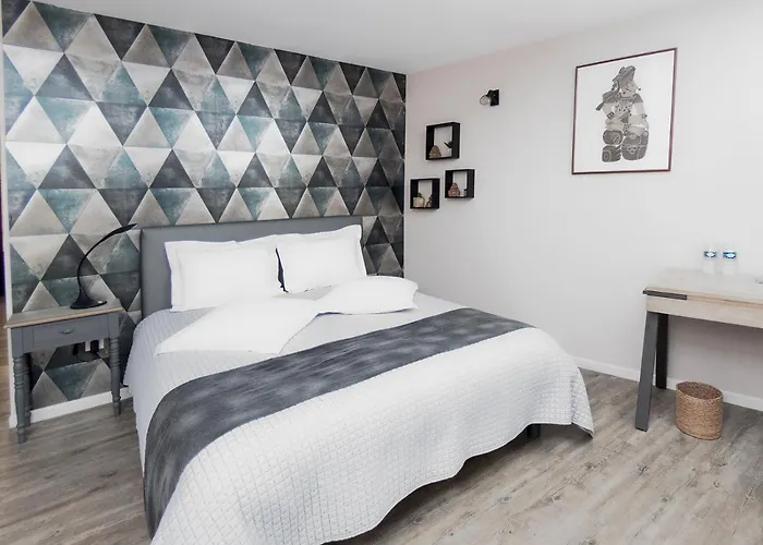 Le Relais De La Poste Hotel