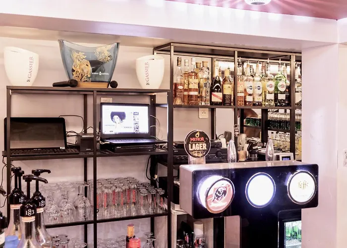 Le Relais De La Poste Hotel